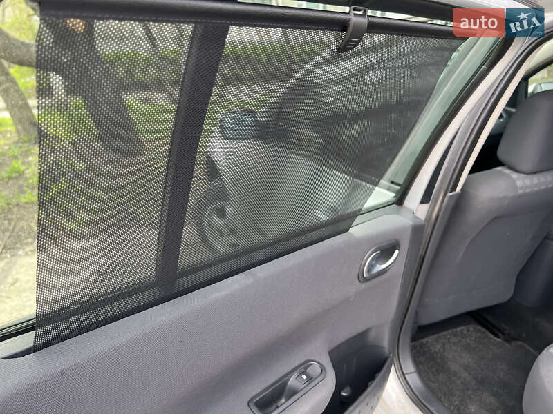 Універсал Renault Megane 2006 в Хмельницькому фото 14 Універсал Renault Megane 2006 в Хмельницькому