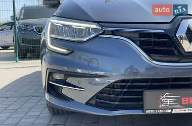 Хэтчбек Renault Megane 2021 в 