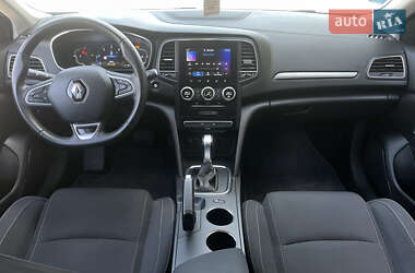 Хэтчбек Renault Megane 2021 в 