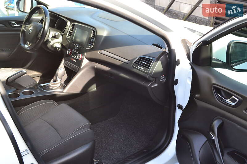 Універсал Renault Megane 2017 в Рівному