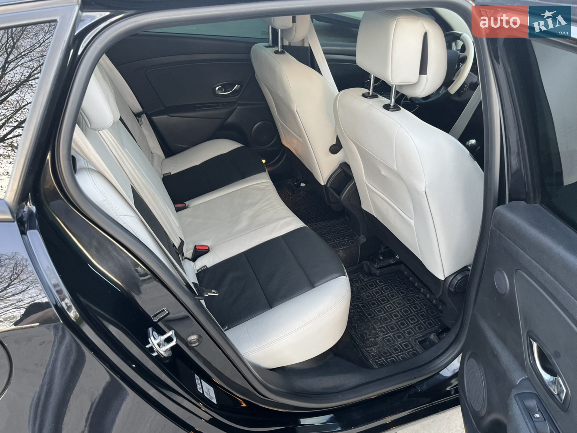 2012 Renault Megane - мініатюра 13