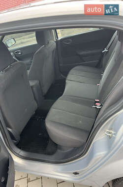Седан Renault Megane 2003 в 
