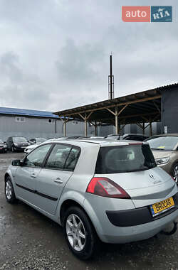 Хетчбек Renault Megane 2003 в 