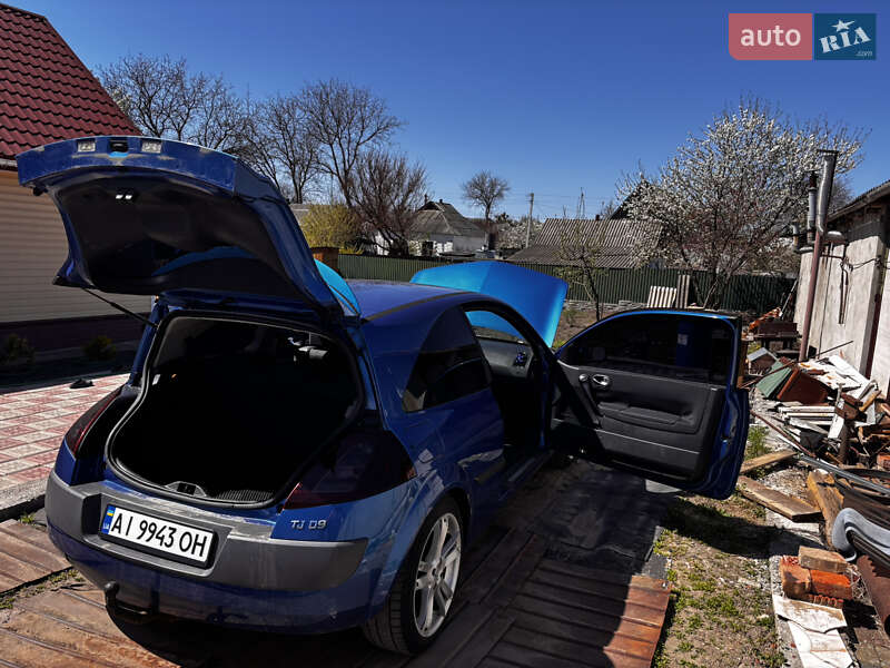 Купе Renault Megane 2003 в Ватутино