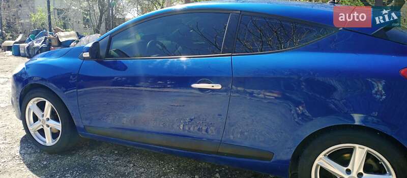 Купе Renault Megane 2009 в Запорожье