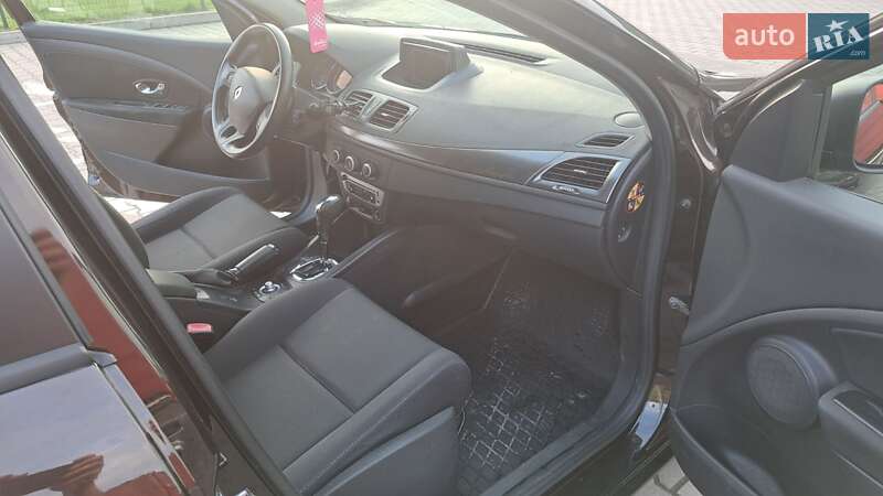 Хэтчбек Renault Megane 2013 в Луцке фото 2 Хэтчбек Renault Megane 2013 в Луцке