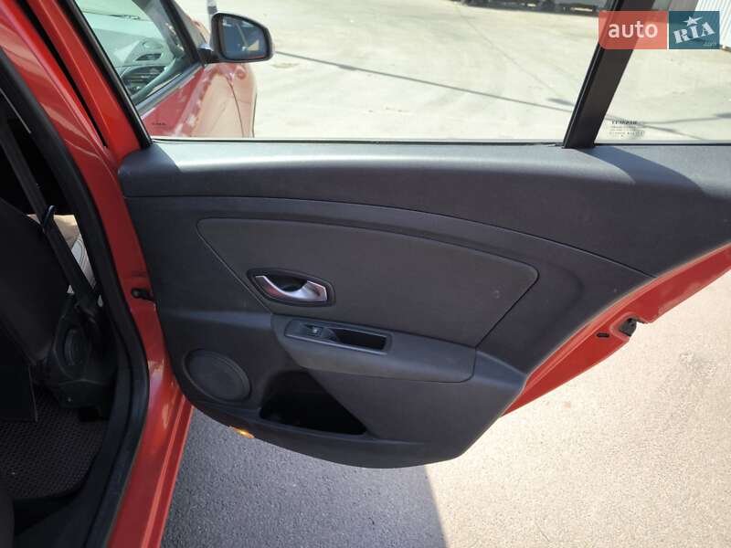 Универсал Renault Megane 2009 в Днепре