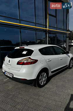 Хэтчбек Renault Megane 2009 в 