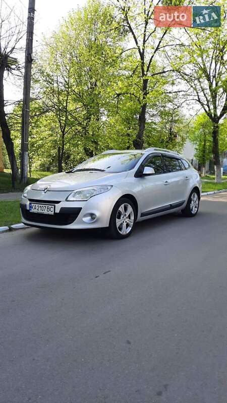 Универсал Renault Megane 2011 в Киеве