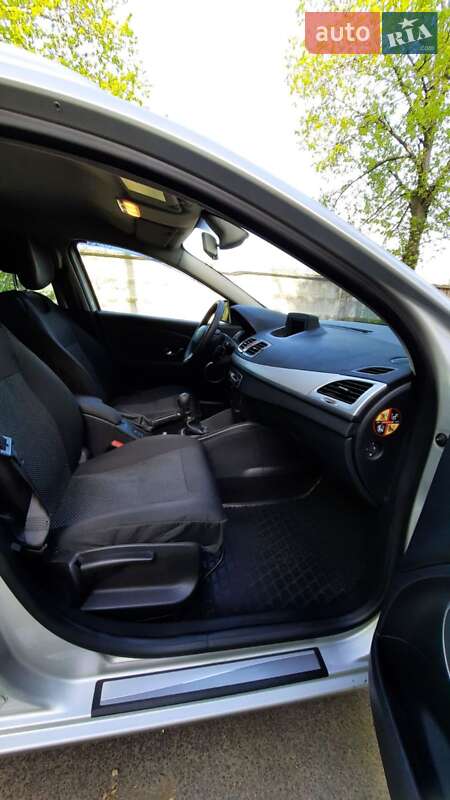 Универсал Renault Megane 2011 в Киеве