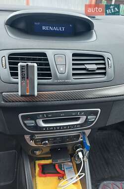 Универсал Renault Megane 2012 в 