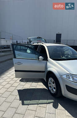 Универсал Renault Megane 2004 в 