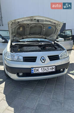 Универсал Renault Megane 2004 в 