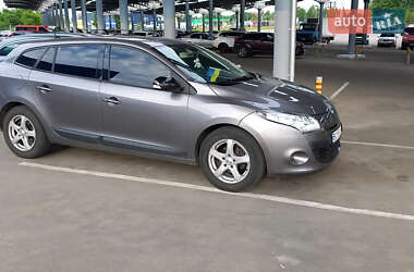 Универсал Renault Megane 2011 в 