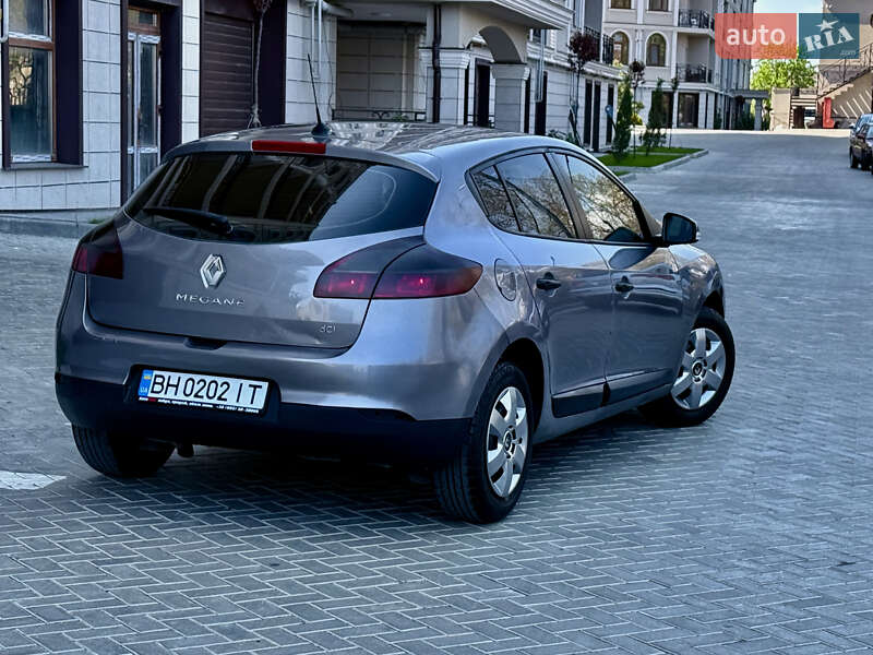 Хэтчбек Renault Megane 2010 в Одессе