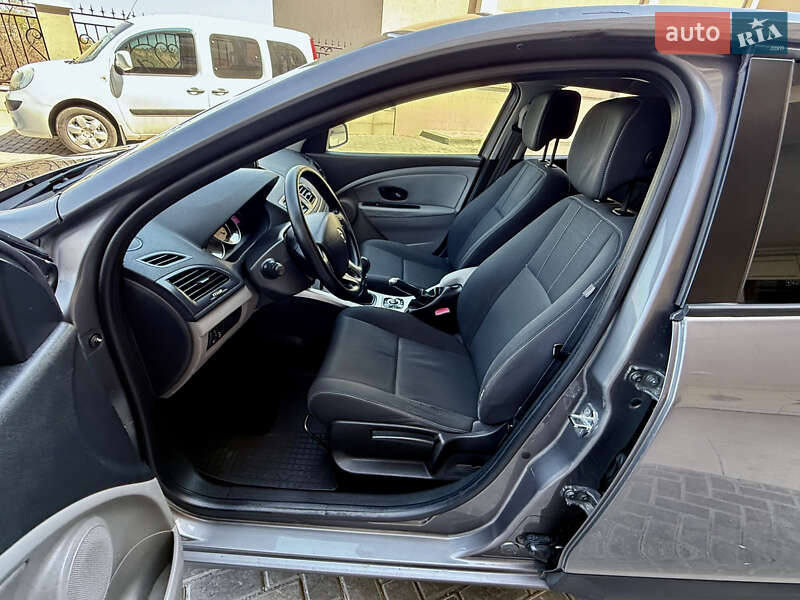 Хэтчбек Renault Megane 2010 в Одессе