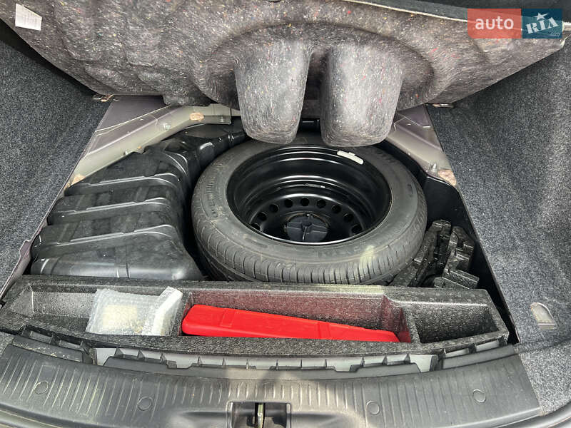 Универсал Renault Megane 2005 в Буске