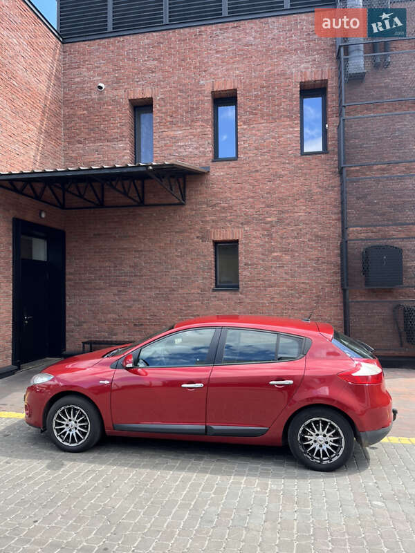 Хэтчбек Renault Megane 2010 в Черкассах