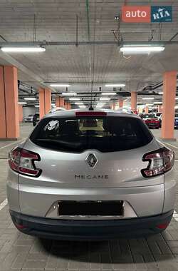Универсал Renault Megane 2011 в 