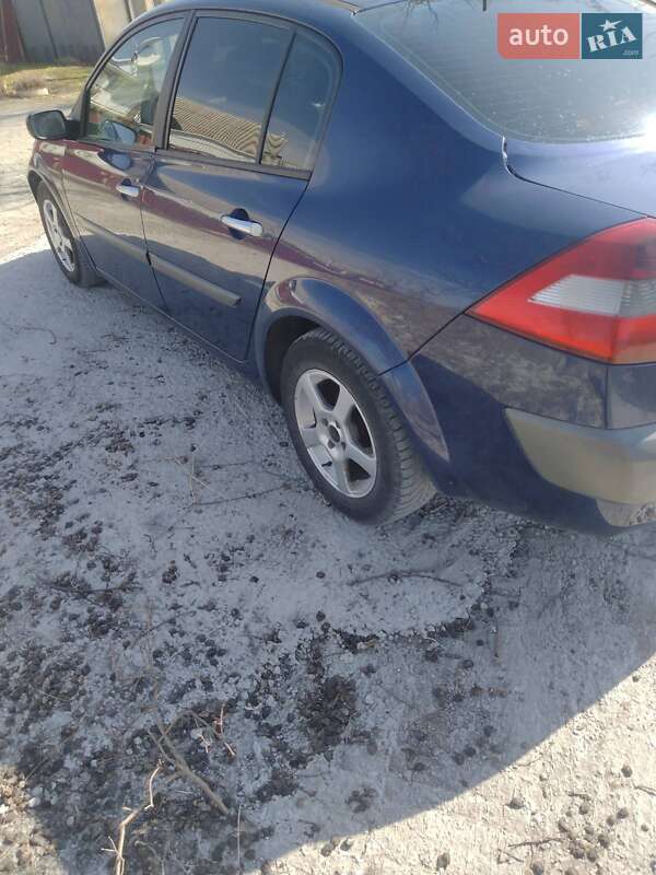 Седан Renault Megane 2004 в Днепре