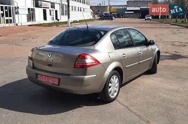 Седан Renault Megane 2009 в 