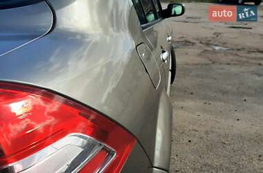 Седан Renault Megane 2009 в 