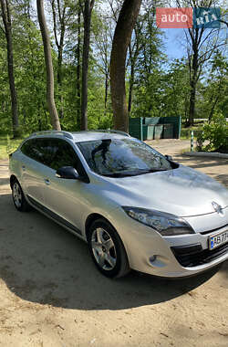 Универсал Renault Megane 2011 в 