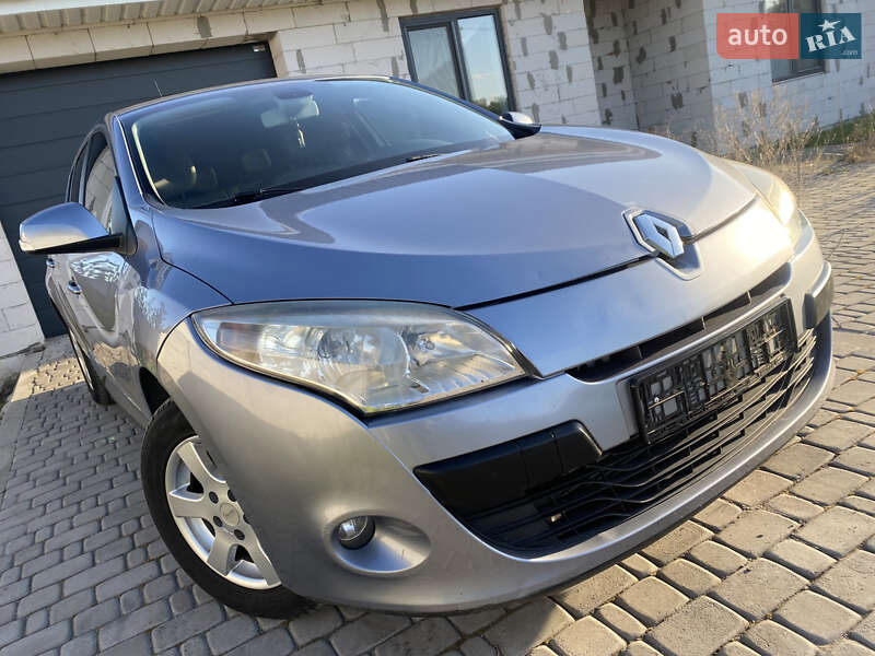 Хетчбек Renault Megane 2010 в Дніпрі