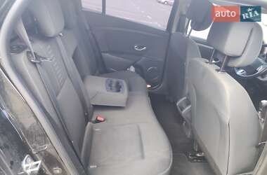 Универсал Renault Megane 2011 в 