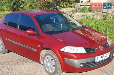Седан Renault Megane 2006 в Долині
