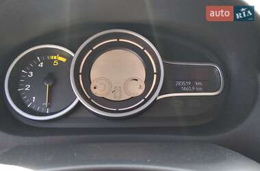 Хетчбек Renault Megane 2012 в 