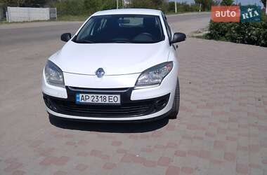 Хетчбек Renault Megane 2012 в 