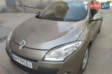 Хетчбек Renault Megane 2010 в Сумах