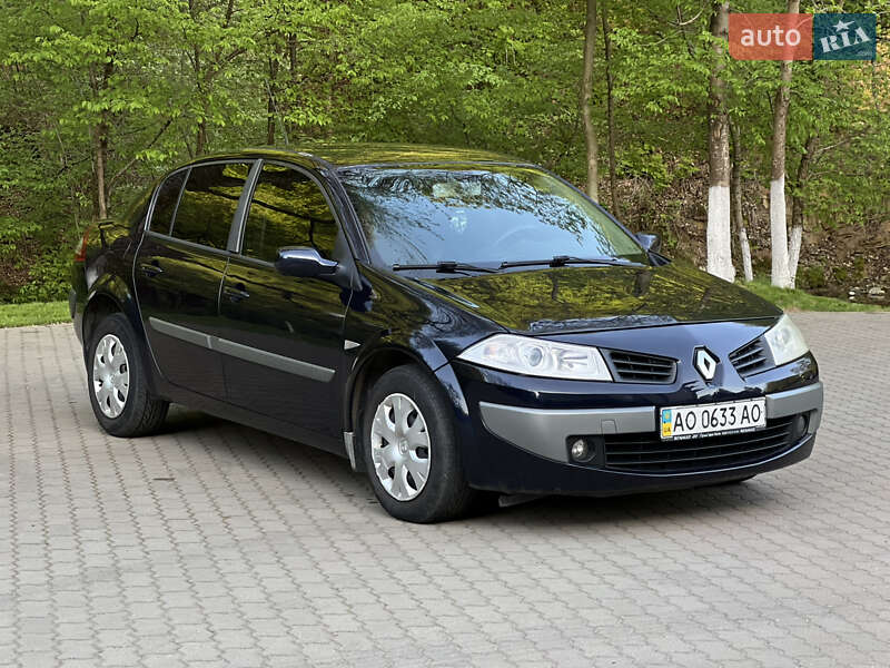 Седан Renault Megane 2007 в Сваляві