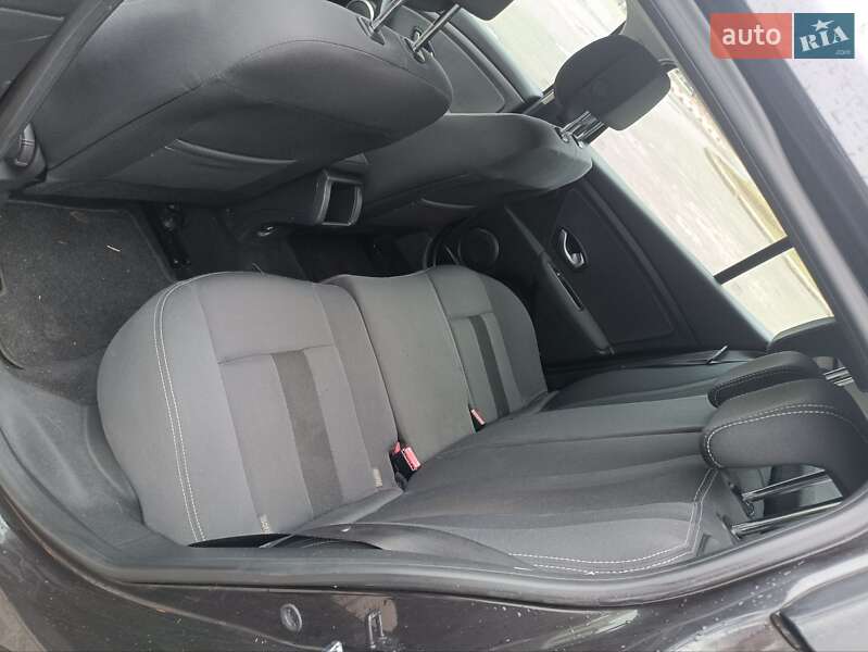 Хэтчбек Renault Megane 2009 в Кривом Роге