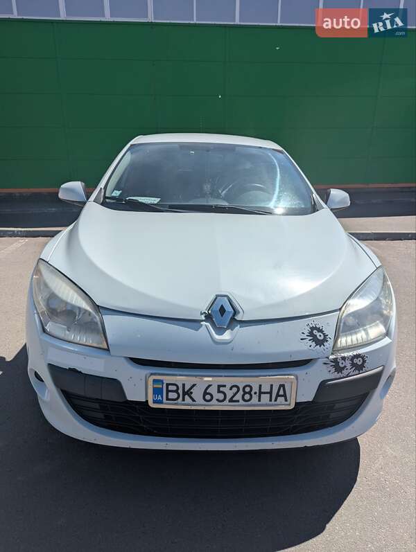 Хэтчбек Renault Megane 2011 в Ровно фото 9 Хэтчбек Renault Megane 2011 в Ровно