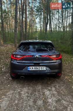 Хэтчбек Renault Megane 2017 в Киеве