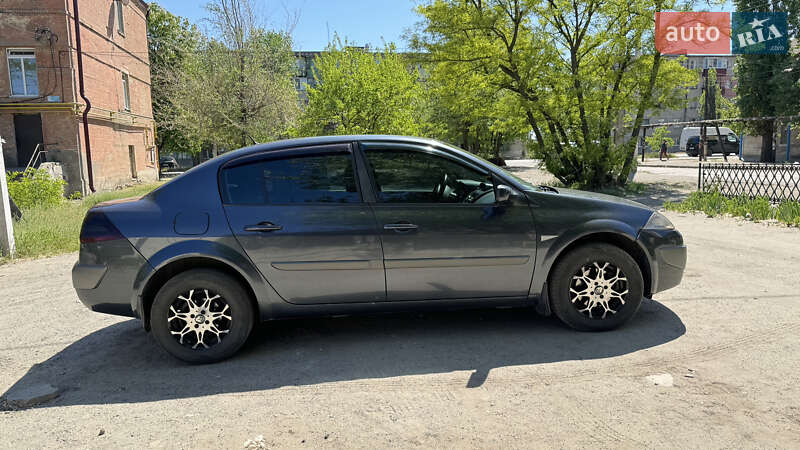 Хэтчбек Renault Megane 2007 в Синельниково фото 5 Хэтчбек Renault Megane 2007 в Синельниково