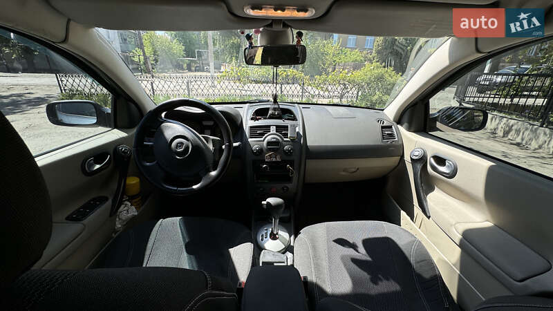 Хэтчбек Renault Megane 2007 в Синельниково фото 9 Хэтчбек Renault Megane 2007 в Синельниково