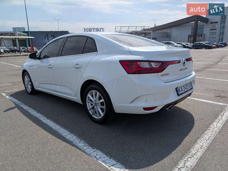Седан Renault Megane 2020 в Киеве