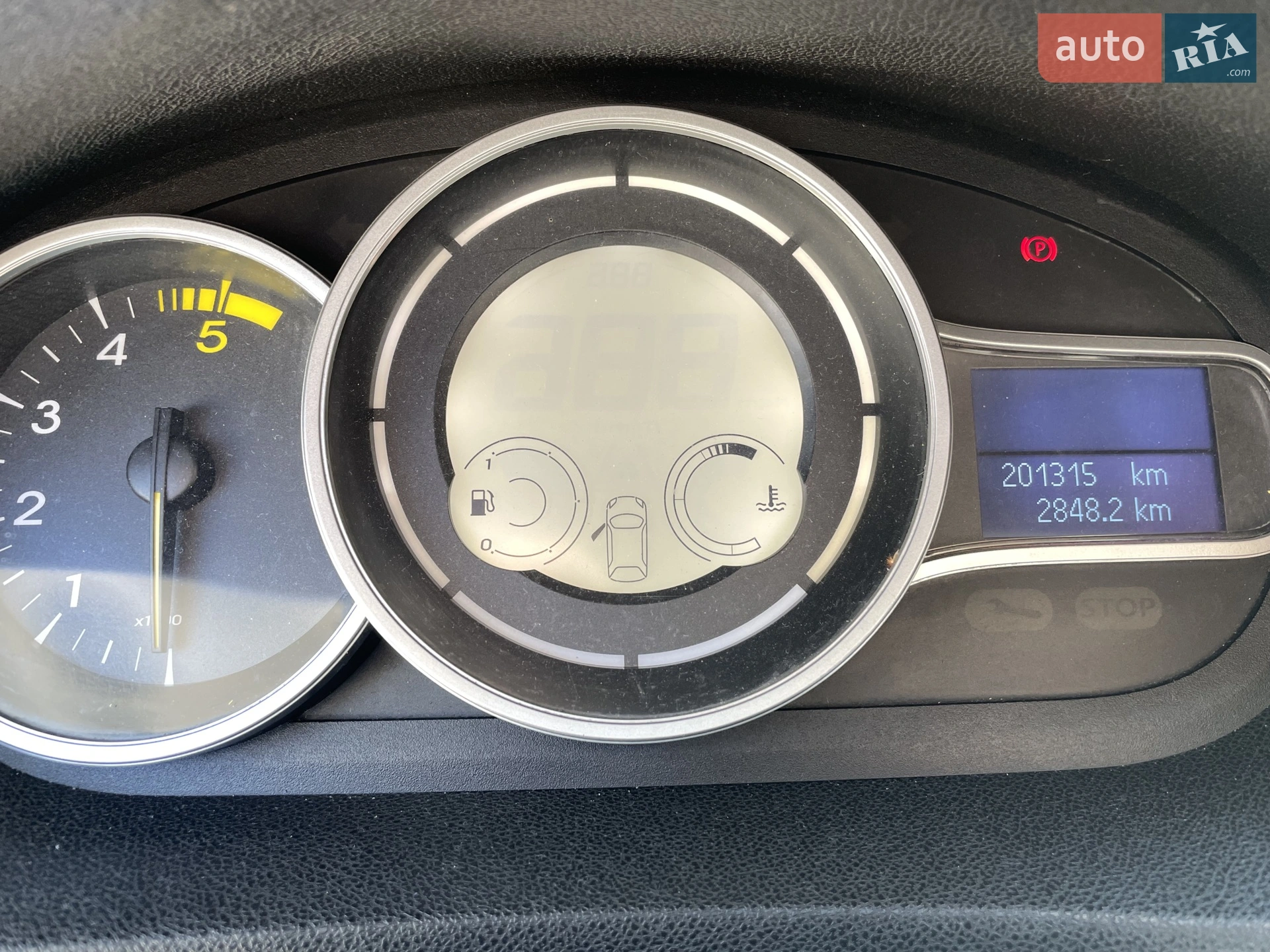 2014 Renault Megane - мініатюра 2