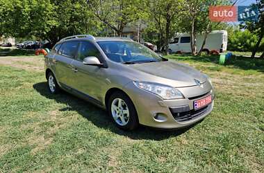 Универсал Renault Megane 2010 в 
