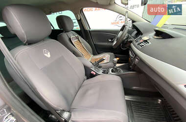 Универсал Renault Megane 2010 в 