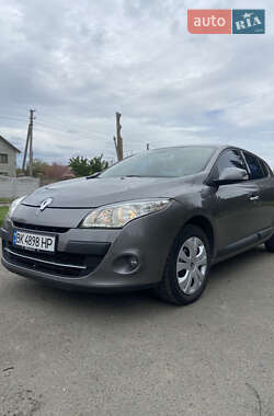 Renault Megane 2011 Renault Megane 2011