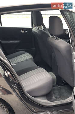 Хэтчбек Renault Megane 2007 в 