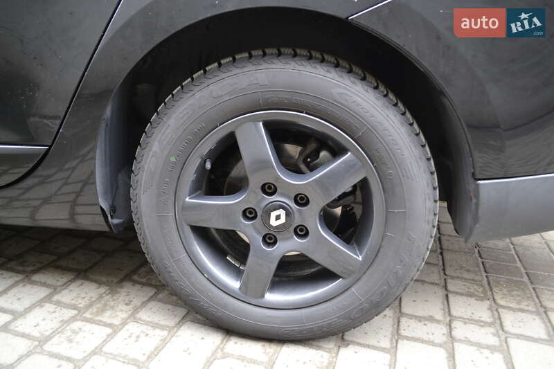 Универсал Renault Megane 2012 в Львове фото 19 Универсал Renault Megane 2012 в Львове