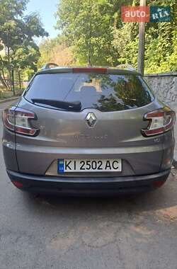 Универсал Renault Megane 2011 в 