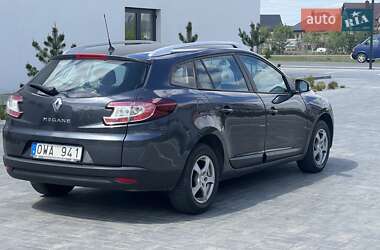 Универсал Renault Megane 2010 в 