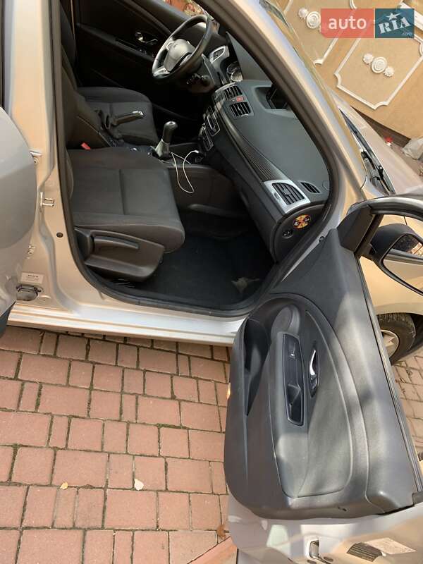 Универсал Renault Megane 2012 в Ивано-Франковске