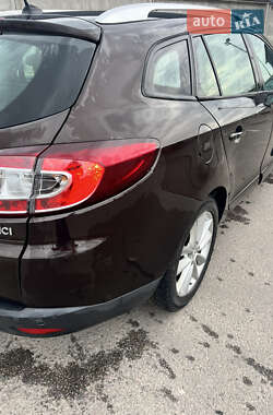 Универсал Renault Megane 2012 в 